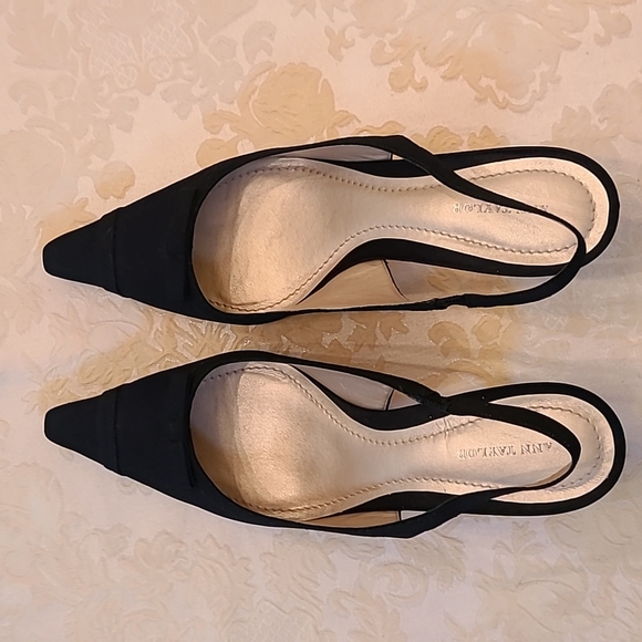 Shoes - Picture 3 of 5